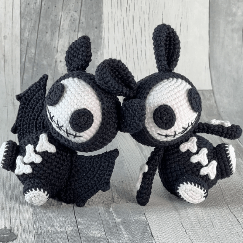 Mini Chauve-souris et lapin squelettes –&nbsp;FR